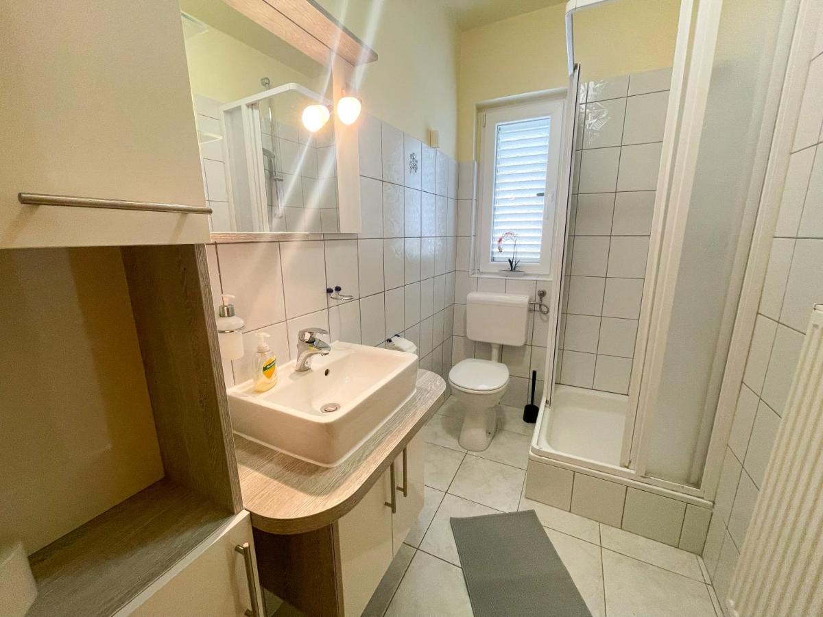 Apartments Sams Novi Vinodolski Kültér fotó