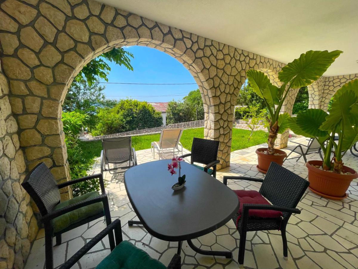 Apartments Sams Novi Vinodolski Kültér fotó