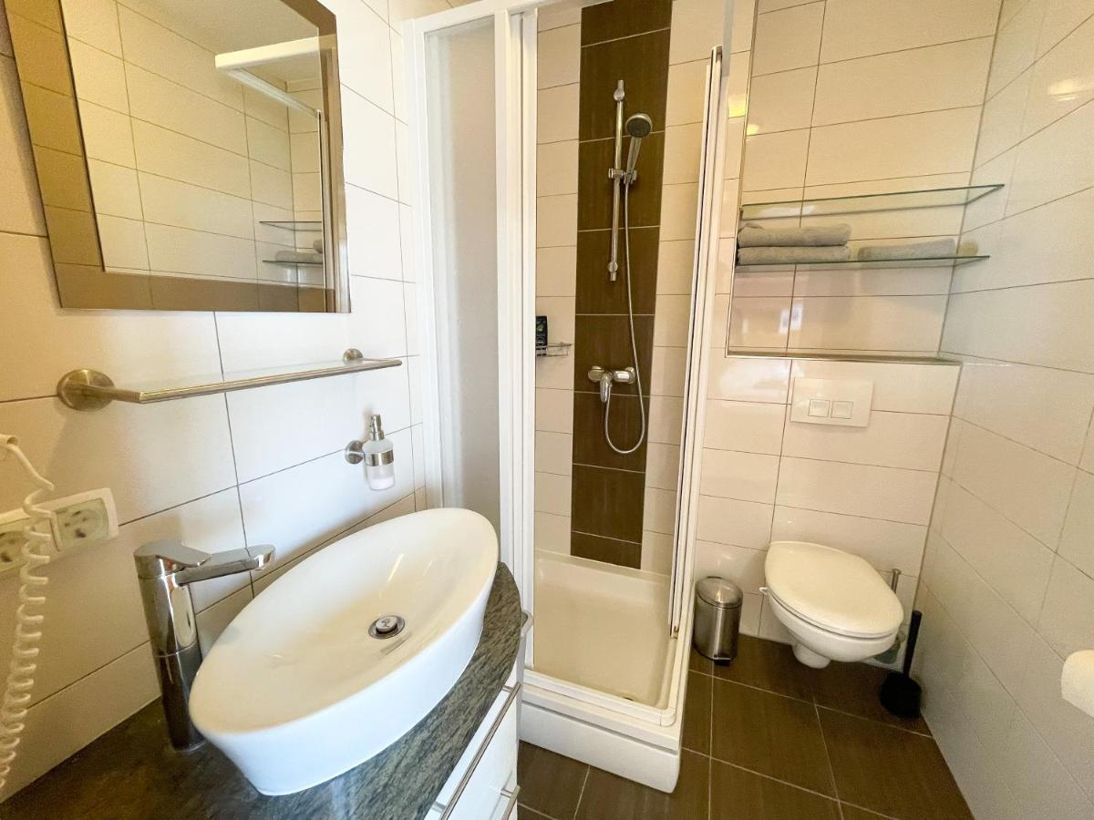 Apartments Sams Novi Vinodolski Kültér fotó