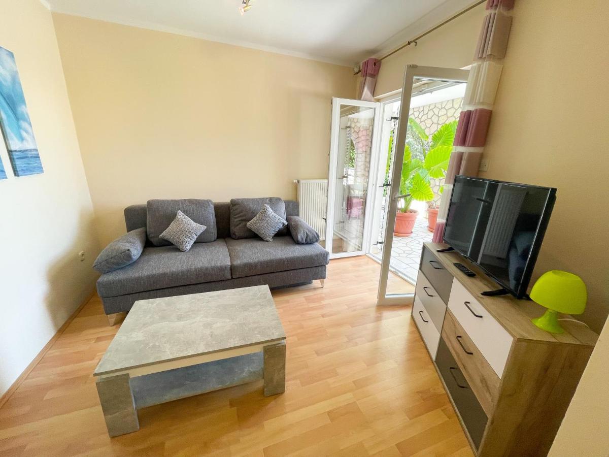 Apartments Sams Novi Vinodolski Kültér fotó