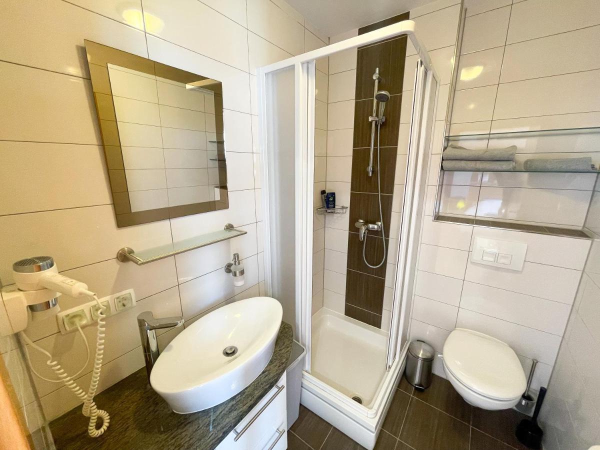 Apartments Sams Novi Vinodolski Kültér fotó