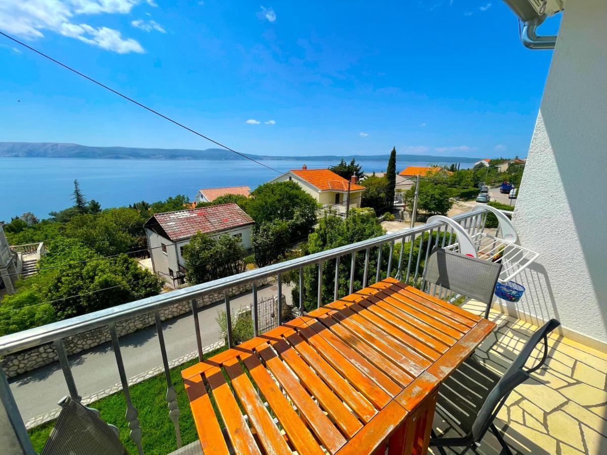 Apartments Sams Novi Vinodolski Kültér fotó