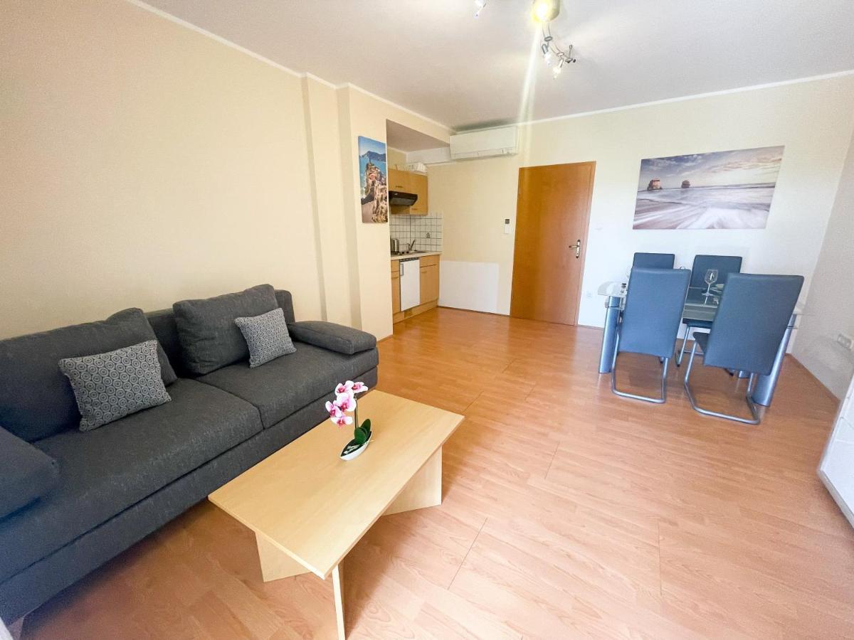 Apartments Sams Novi Vinodolski Kültér fotó