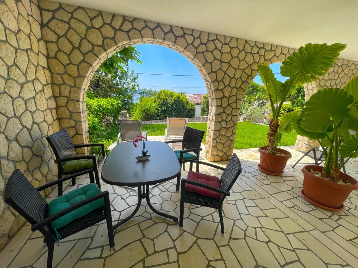 Apartments Sams Novi Vinodolski Kültér fotó