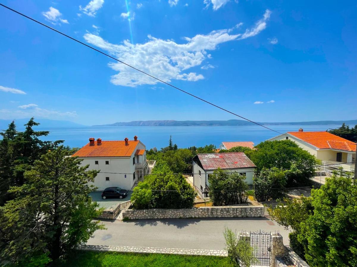 Apartments Sams Novi Vinodolski Kültér fotó