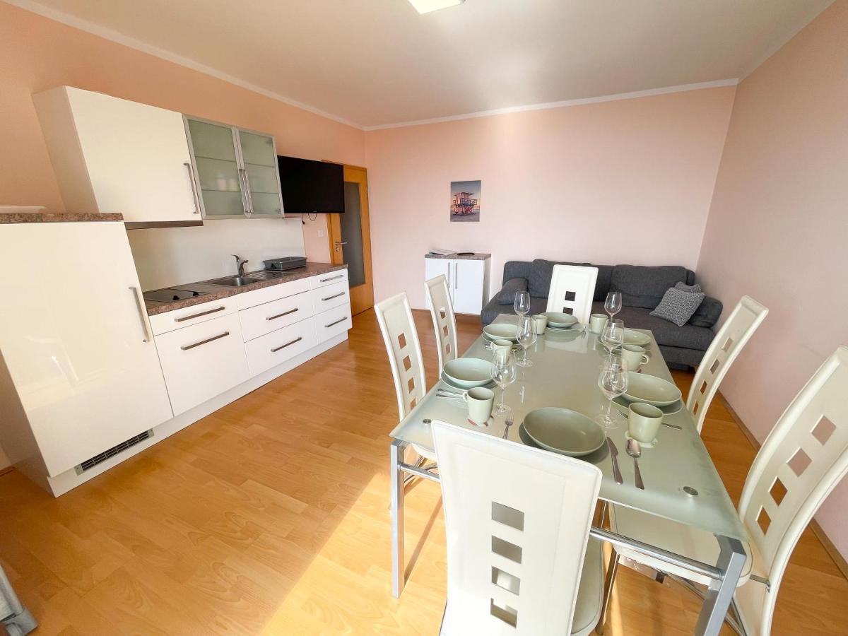 Apartments Sams Novi Vinodolski Kültér fotó